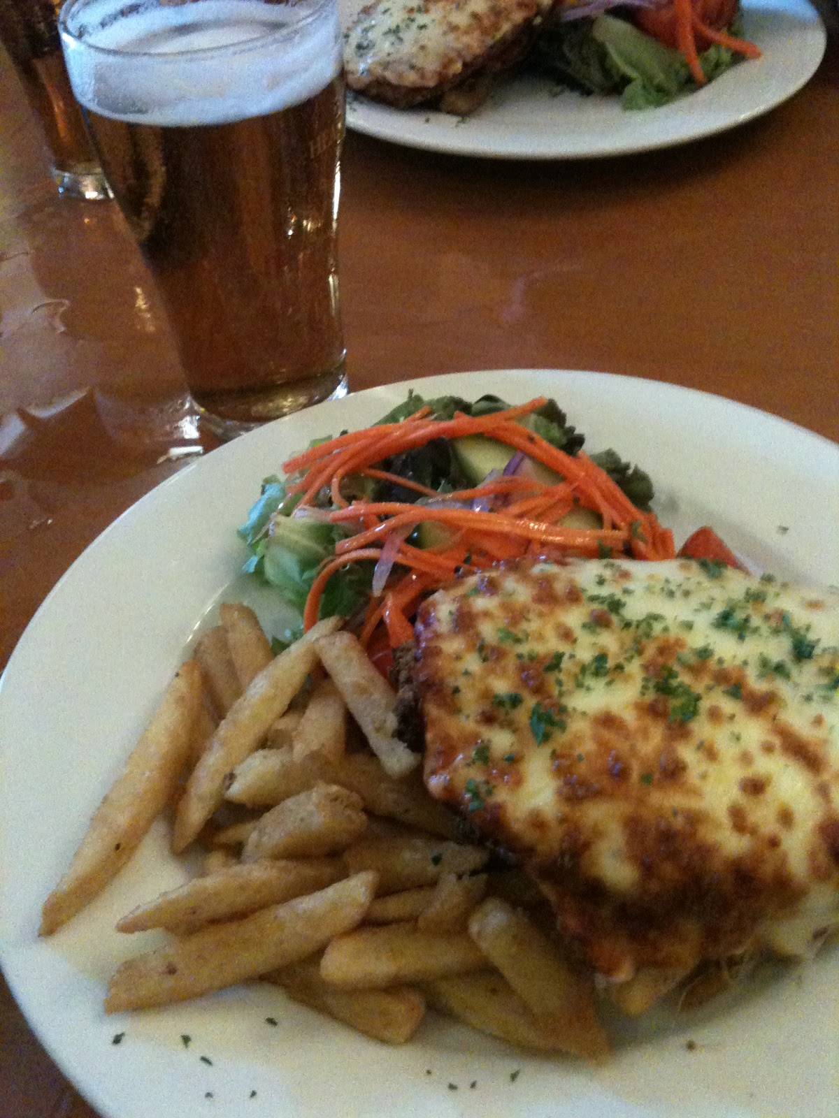 In Parms Way Glasshouse Mountain Tavern