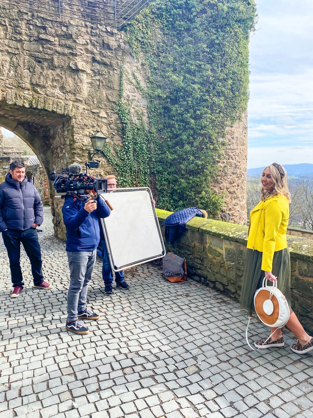 House Hunters International Behind the Scenes The Sparkle Enthusiast