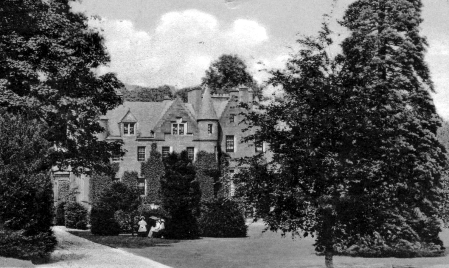 Tour Scotland Old Photograph Sunderland Hall Scotland