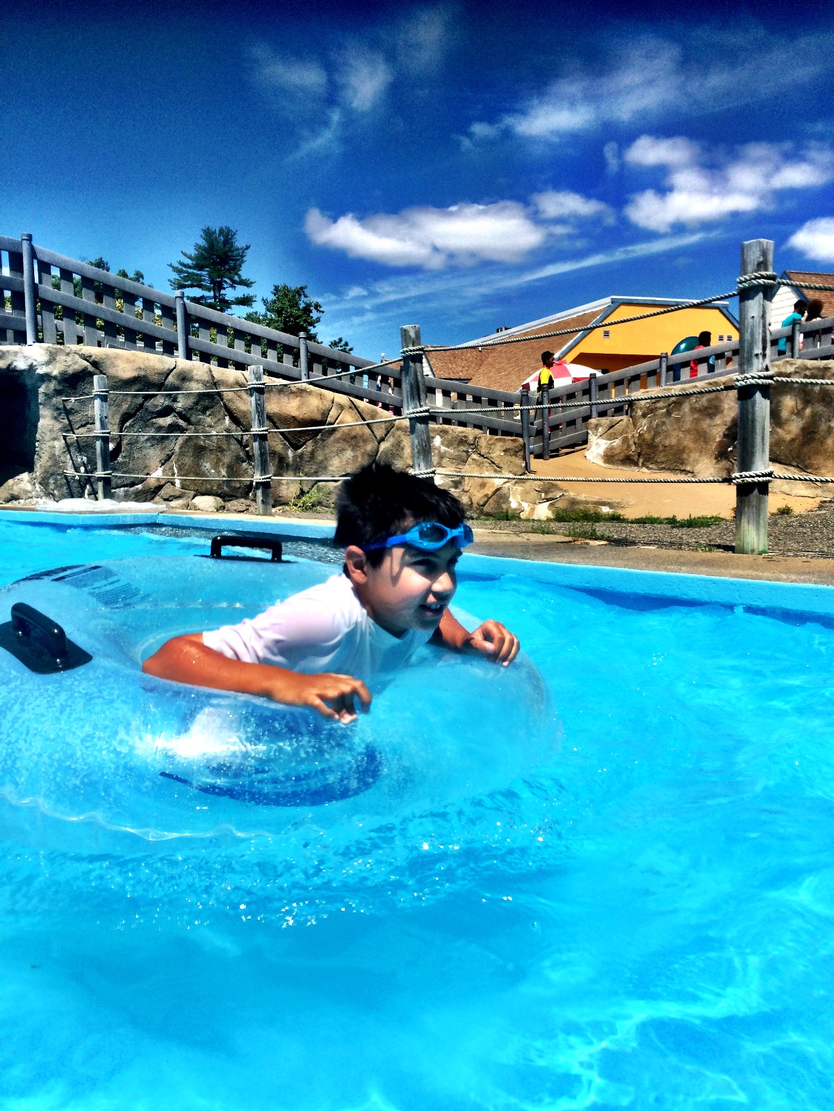 Evan and Lauren's Cool Blog 7/26/16 Water Country Discount Code