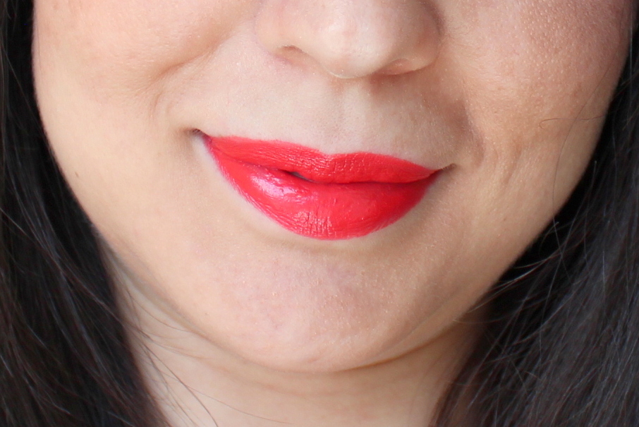 Lippy of the week Clinique Pop lipstick + primer in 06 poppy pop
