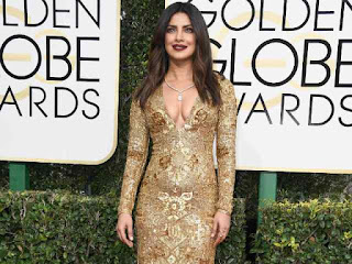 priyanka chopra cleavage show photos at golden globe awards 2017%2B%25285%2529