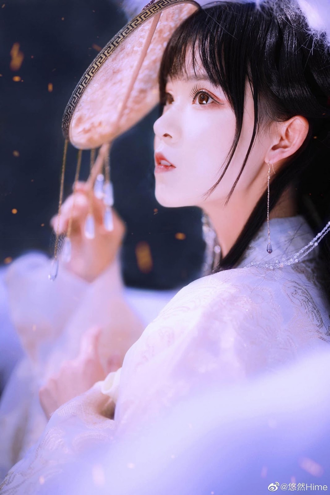 Image-Chinese-beautiful-girl-Cosplay-Nine-tailed-fox-TruePic.net