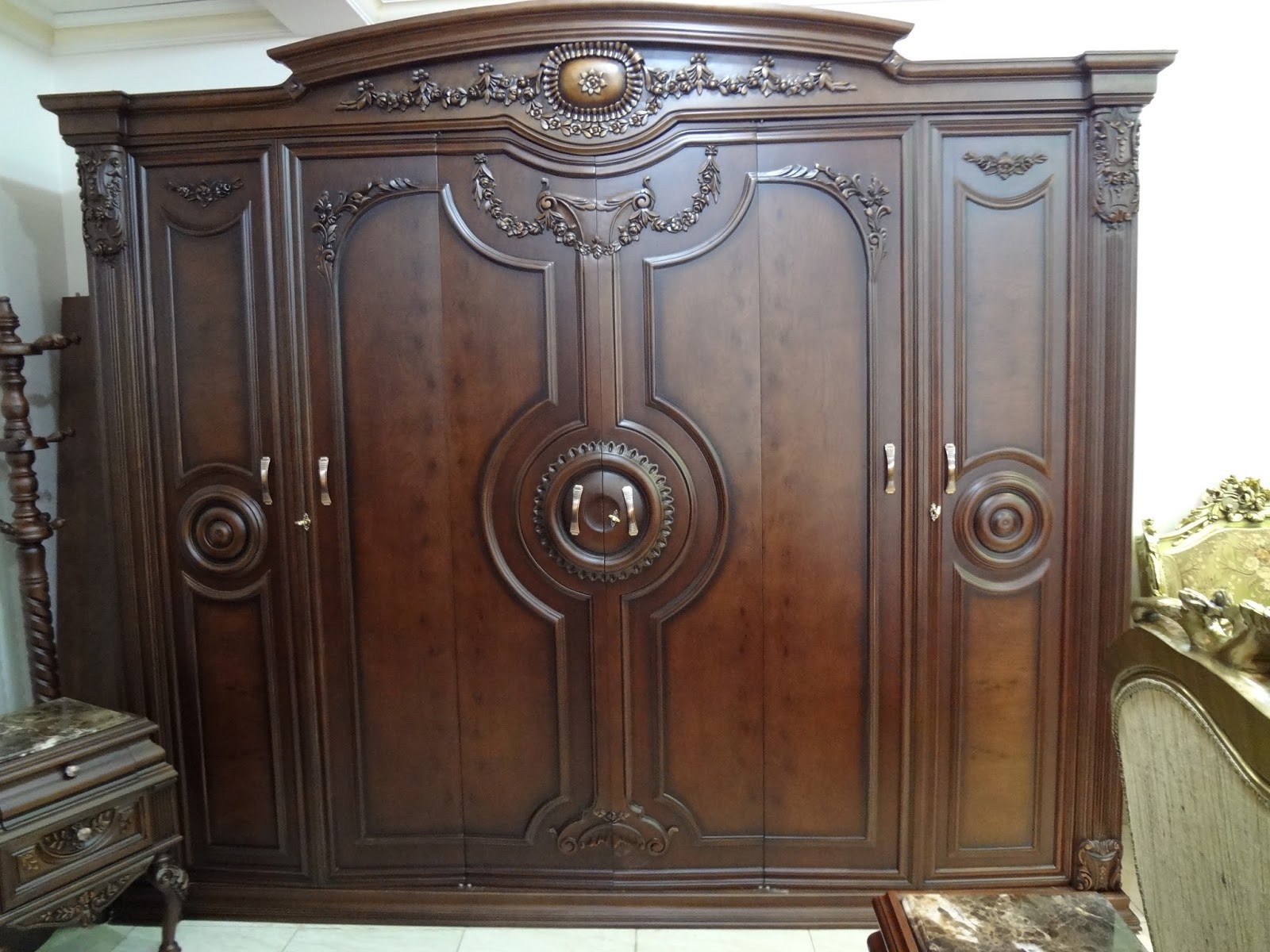 غرف نوم كاملة غرف نوم مودرن 2012 ديكور غرف نوم مودرن غرف نوم