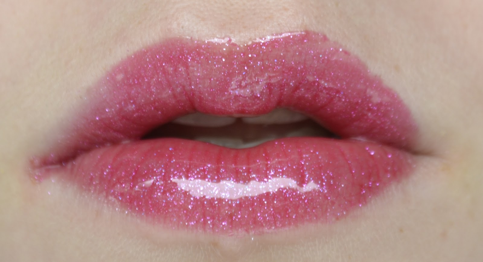 Beauty and the Beth Gosh "Gloss eclat & brilliance" lipgloss (02)