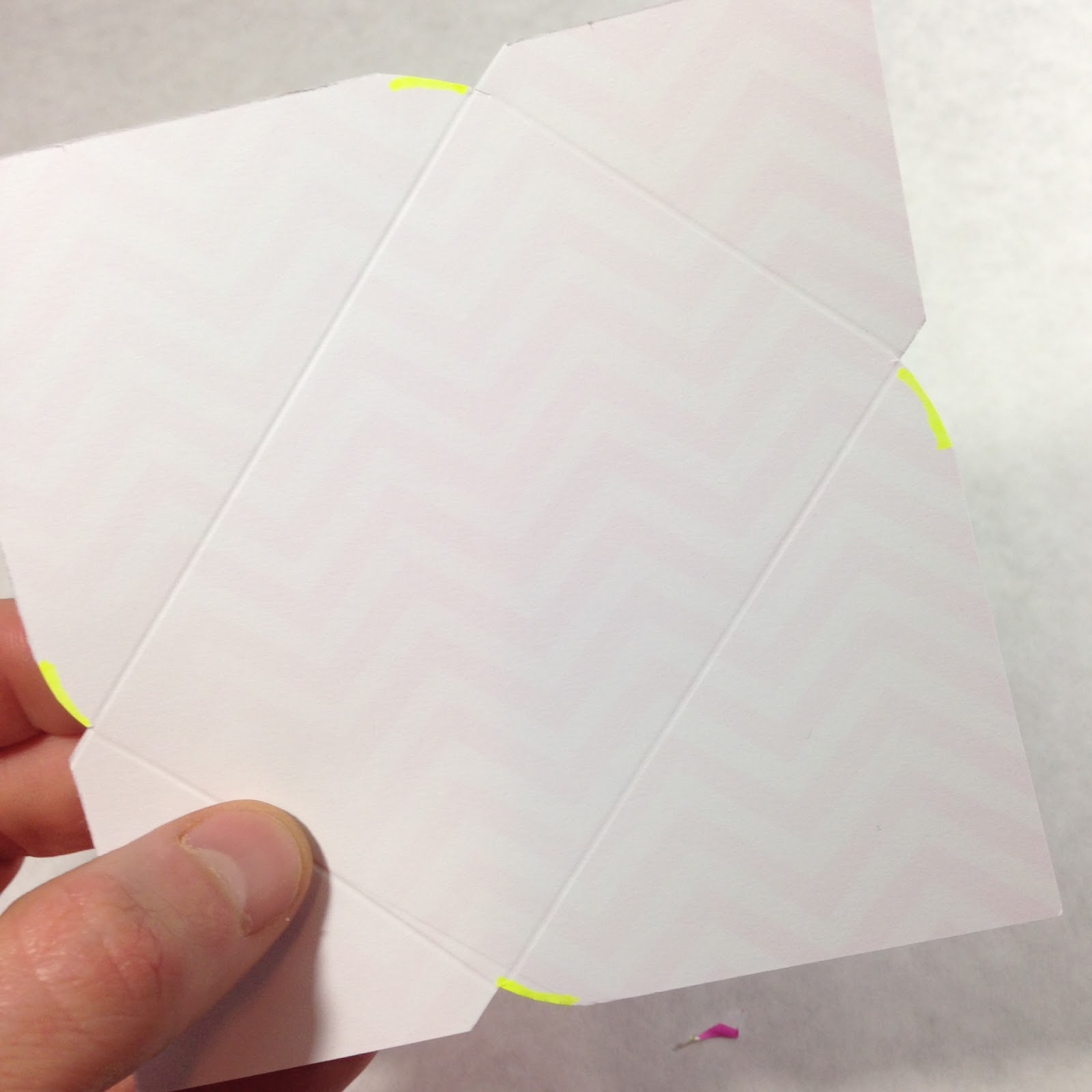 365 Designs HOW TO MAKE MINI ENVELOPES FOR GIFT CARDS USING MARTHA