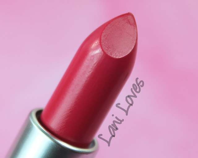 MAC MONDAY | A Novel Romance - Good Kisser Lipstick Swatches & Review