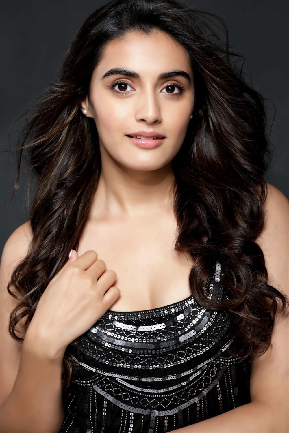 divyansha kaushik hot glam photos hot divyansha kaushik hot glam photos hot
