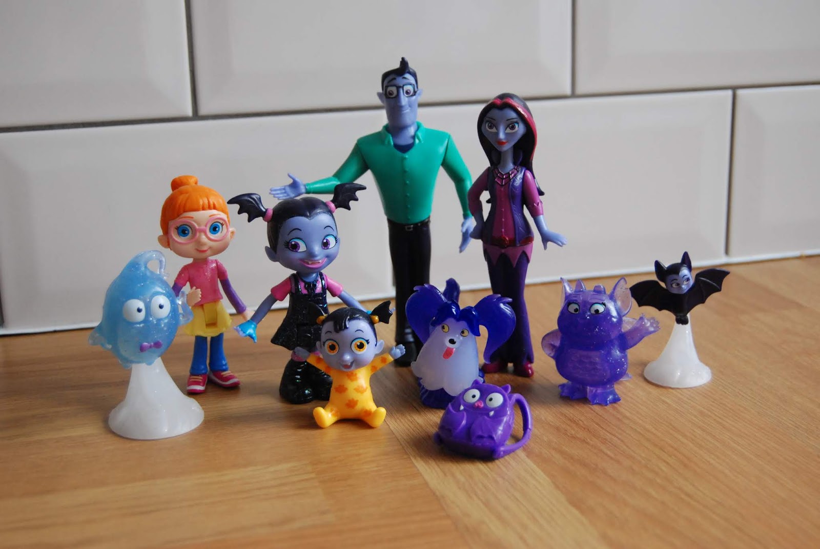 vampirina toys argos