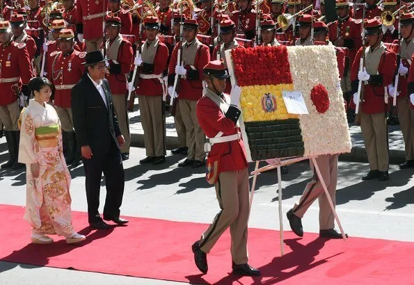 Princess Mako was welcomed by Bolivian President Evo Morales at the Casa Grande del Pueblo in La Paz