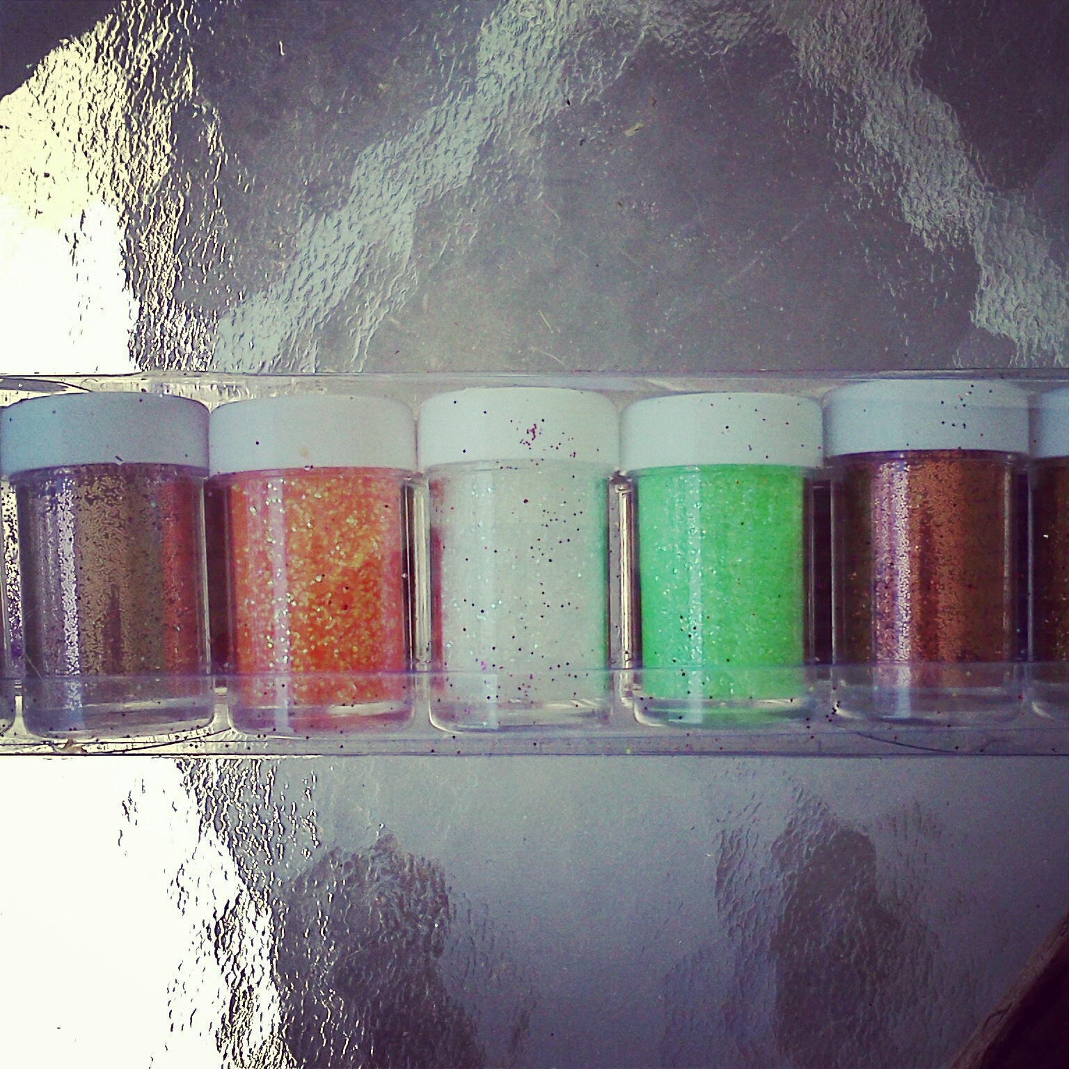 Confetti Monster Schemes DIY Glitter Driftwood