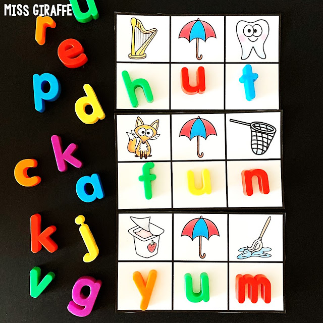 Short u activities to practice and review CVC words in such a fun way!