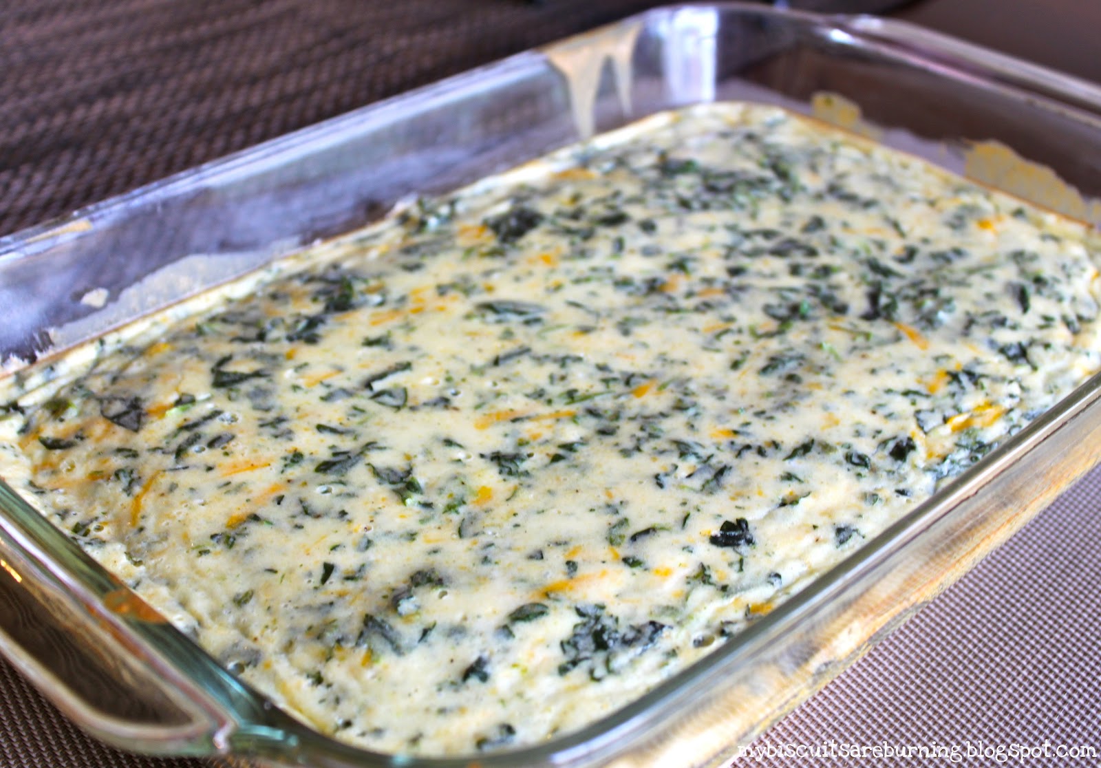 Crustless Spinach QuichePaula Deen