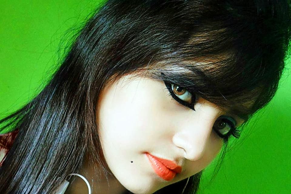 girl face Indian