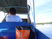 MENYUSURI SUNGAI DI KALIMANTAN BERSAMA DRYBAG THETREKKERS