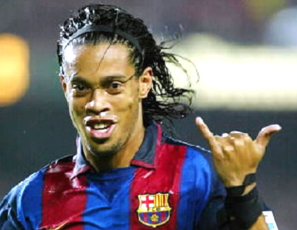 Ronaldinho-The Best Footballer Ever-Biography and Photos | Sports Club Blog