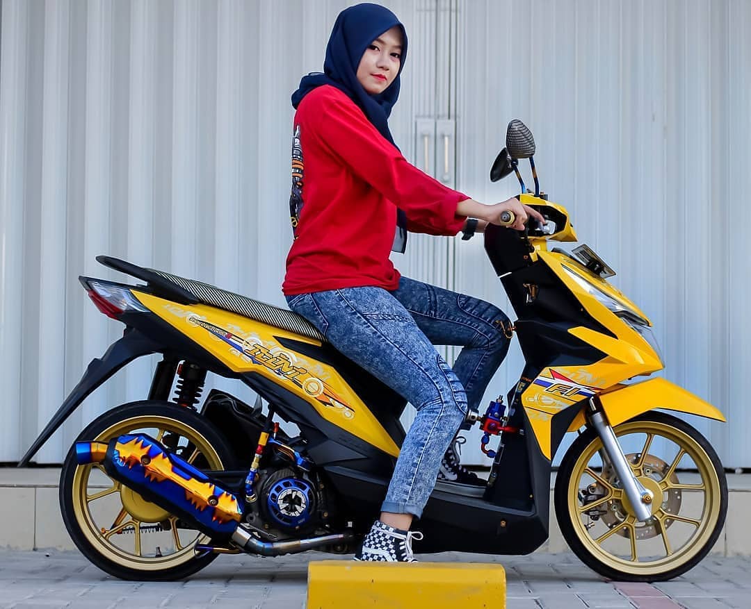 Modifikasi Warna Motor Beat - Homecare24