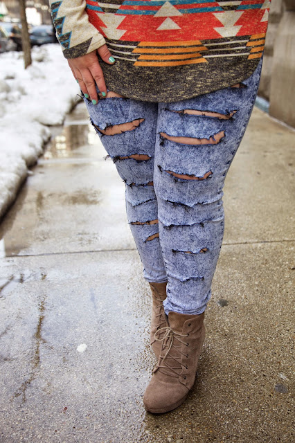 KiKi La'rue, natalie in the city, chicago fashion blogger, plus size fashion blogger, natalie craig, southern style, texas forever, ripped denim, faded denim, forever 21 plus, ankle boots, urban outfits, tribal print, sweaters, plus size fashion, curvy fashionista, fashion, plus size