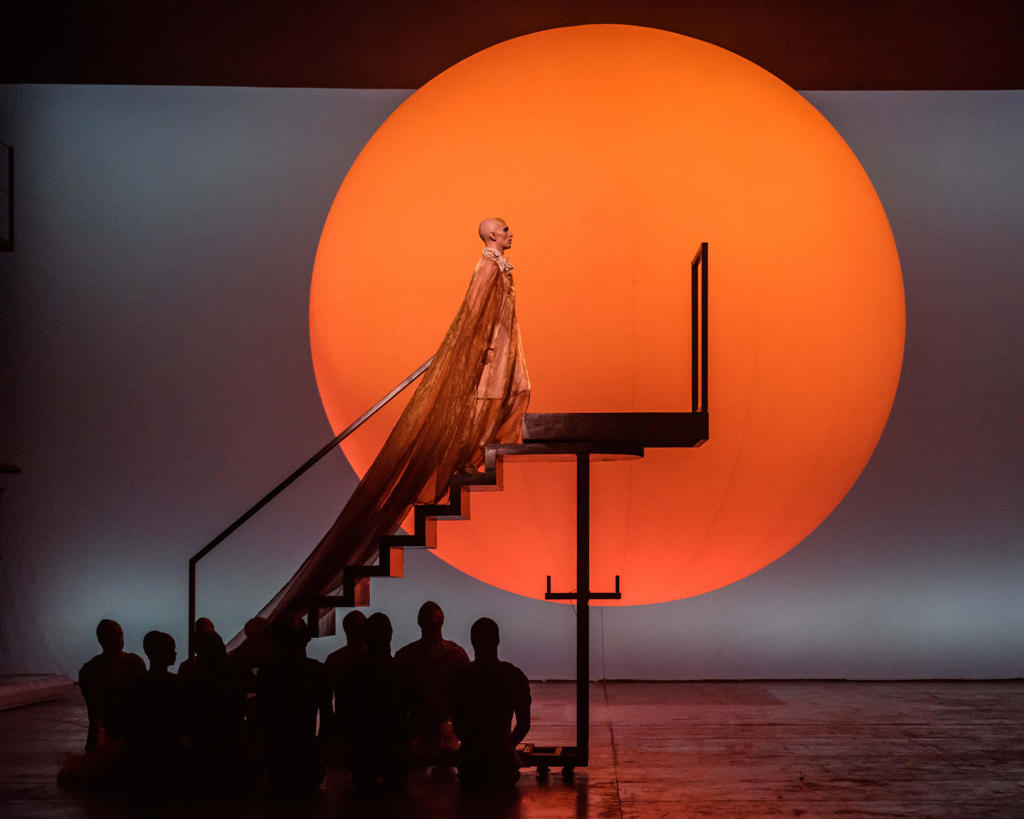 OperaJournal Glass Akhnaten (London, 2019)
