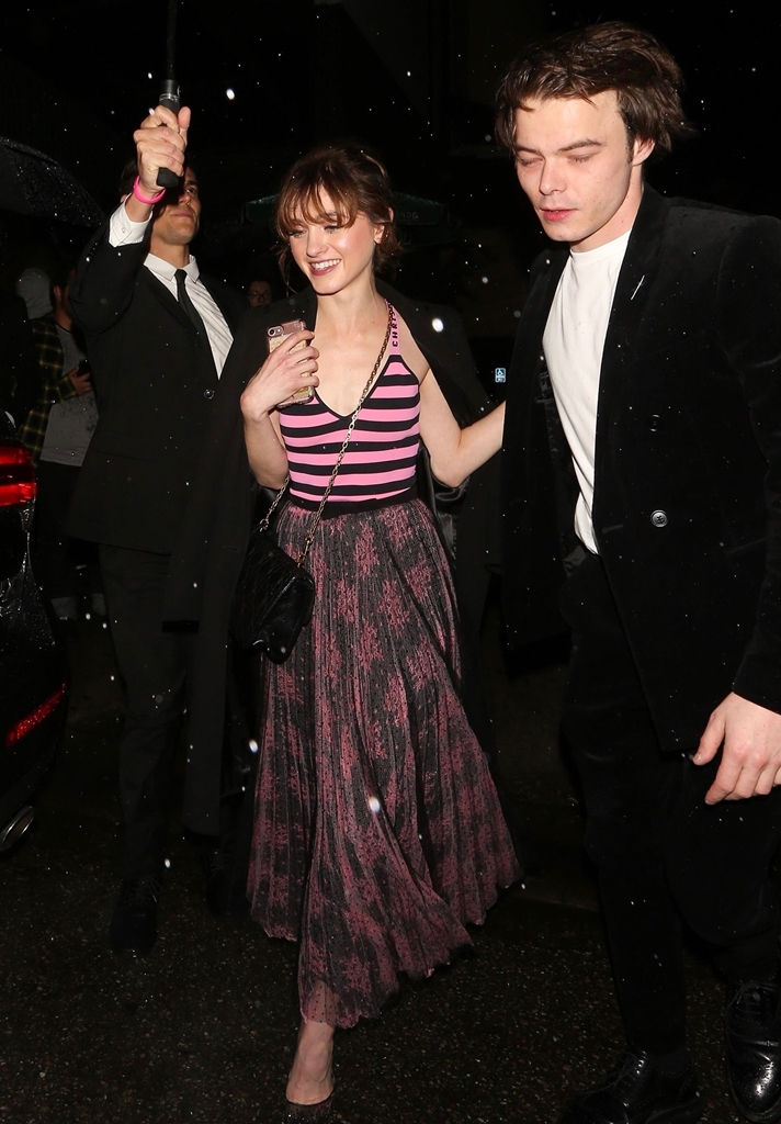 Natalia Dyer & Charlie Heaton || Outside the Dior Addict Lacquer Pump