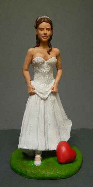 statuina personalizzata torta nuziale sposa cuore ritratto viso orme magiche 