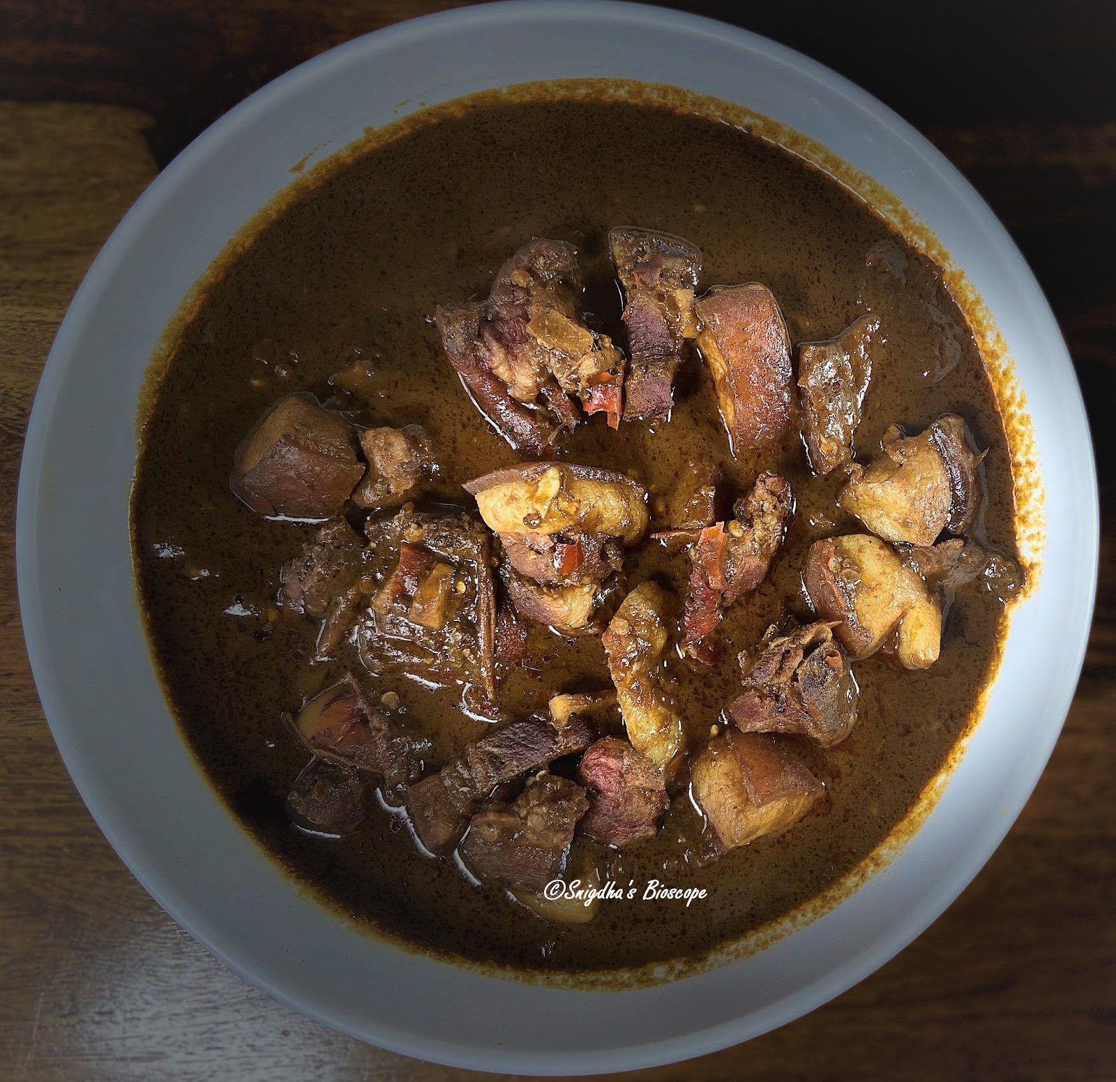 Nuoshi Aon Smoked pork with Anishi Naga Recipe