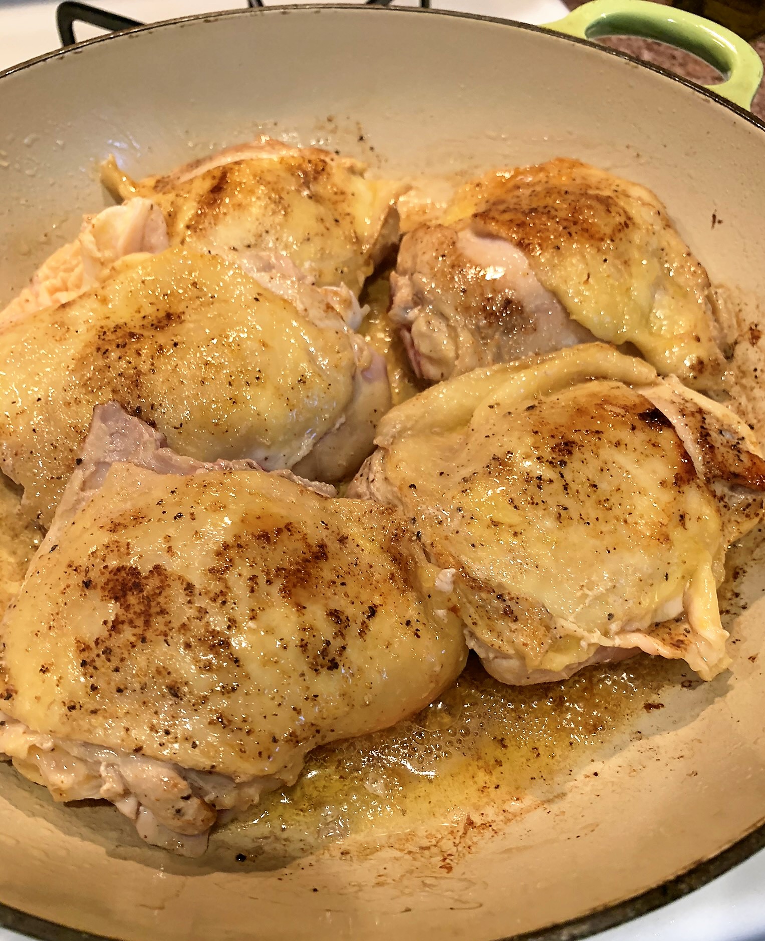 Jersey Girl in the Kitchen: Chicken Thighs with Spinach
