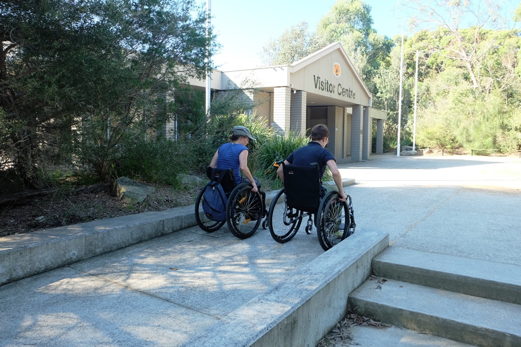 pyörätuoli esteettömyys Australia