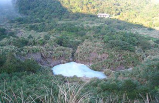 中壢社大週四趴趴走-冷擎步道半日遊,在大草原上野餐.恣意徜徉