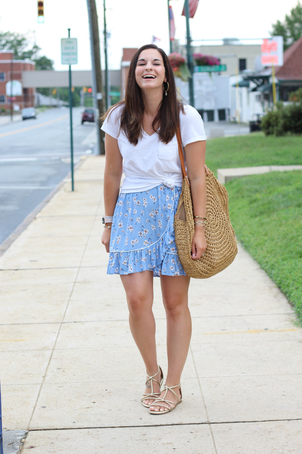 WAYS TO WEAR THE RUFFLE MINI SKIRT