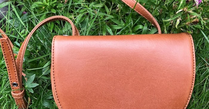 matt and nat pink purse