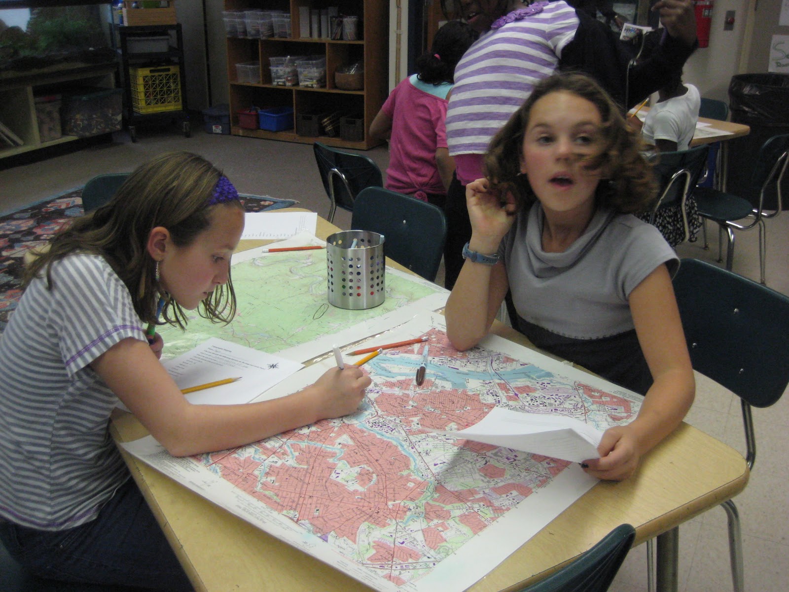 5th Grade Roo's News: November 2011