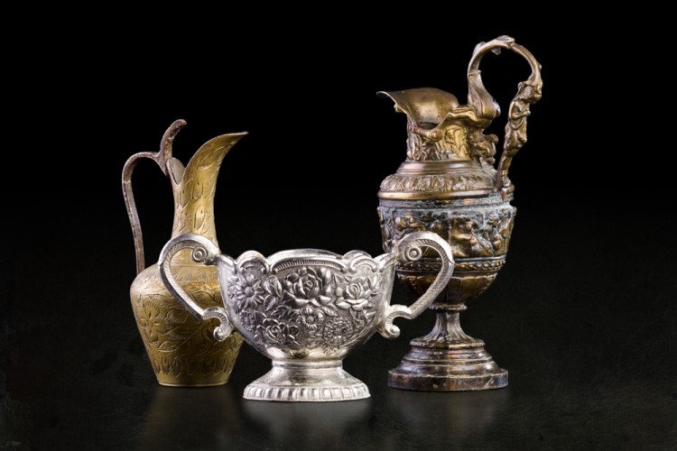 most valuable antiques هادف HADIF