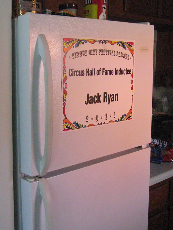 Kenyo of Pensacola World's Largest Refrigerator