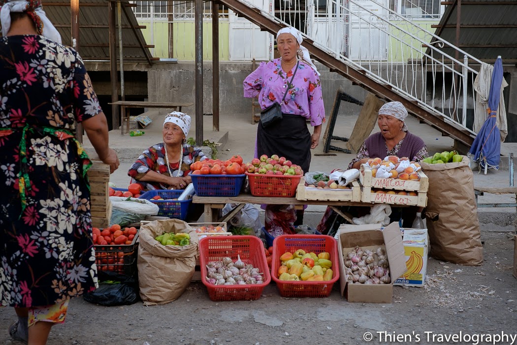 Погода исфара 14. Рынок Исфара Таджикистан. Таджикистан город Исфара базар. ФДТТИ Исфара. Базар Таджикистан висфаре.