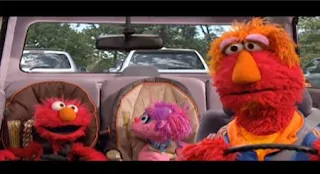 Elmo, Abby Cadabby and Louie arrive at the zoo. Sesame Street Elmo's Travel Songs and Games