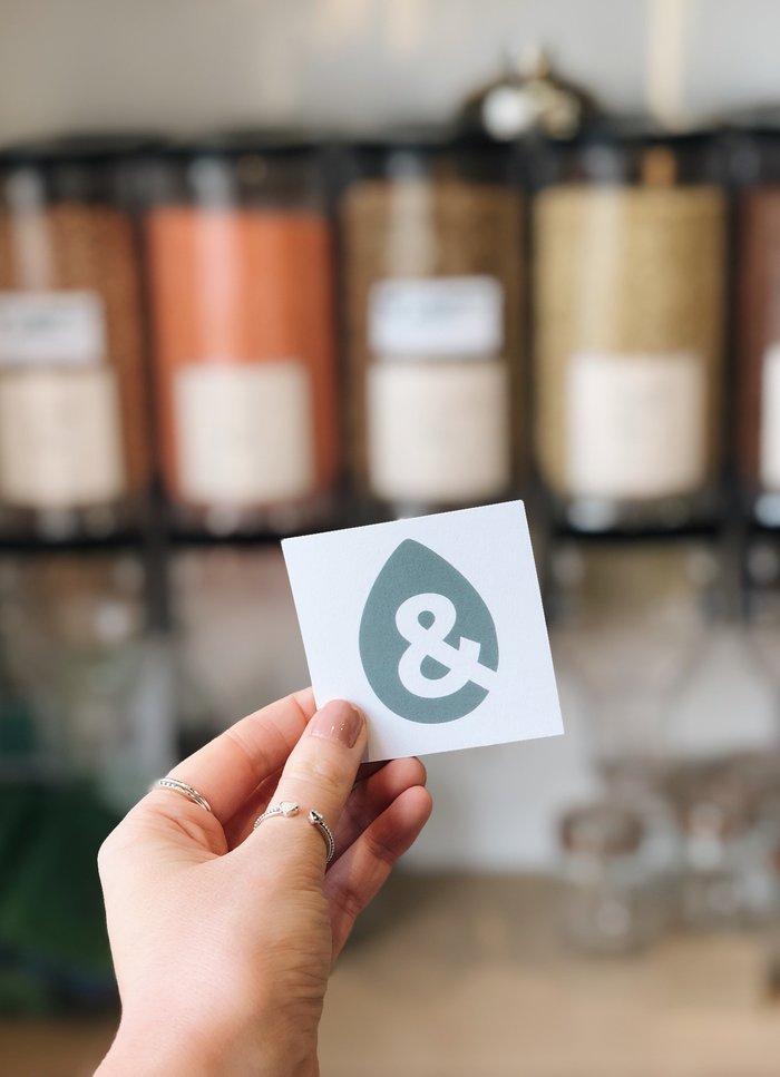A look around the No Waste shop in Bournemouth, Almond & Co. 