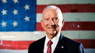 Ross Perot Biography, Wikipedia, Net Worth, Married, Wife, Death, Funeral, Age