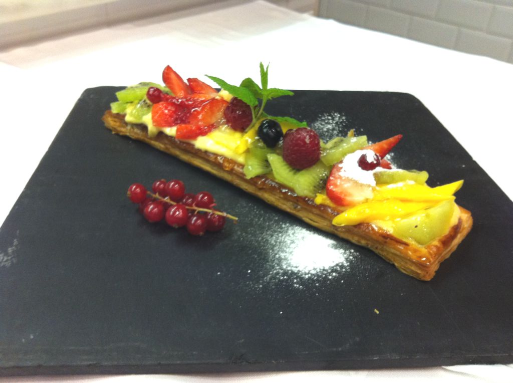 Cooking Hofmann Salsa de tomate, salsa holandesa, mayonesa, banda de frutas