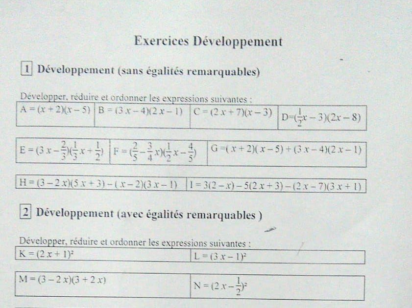 maths-sm: (3AC) Développement et factorisation - Identités remarquables