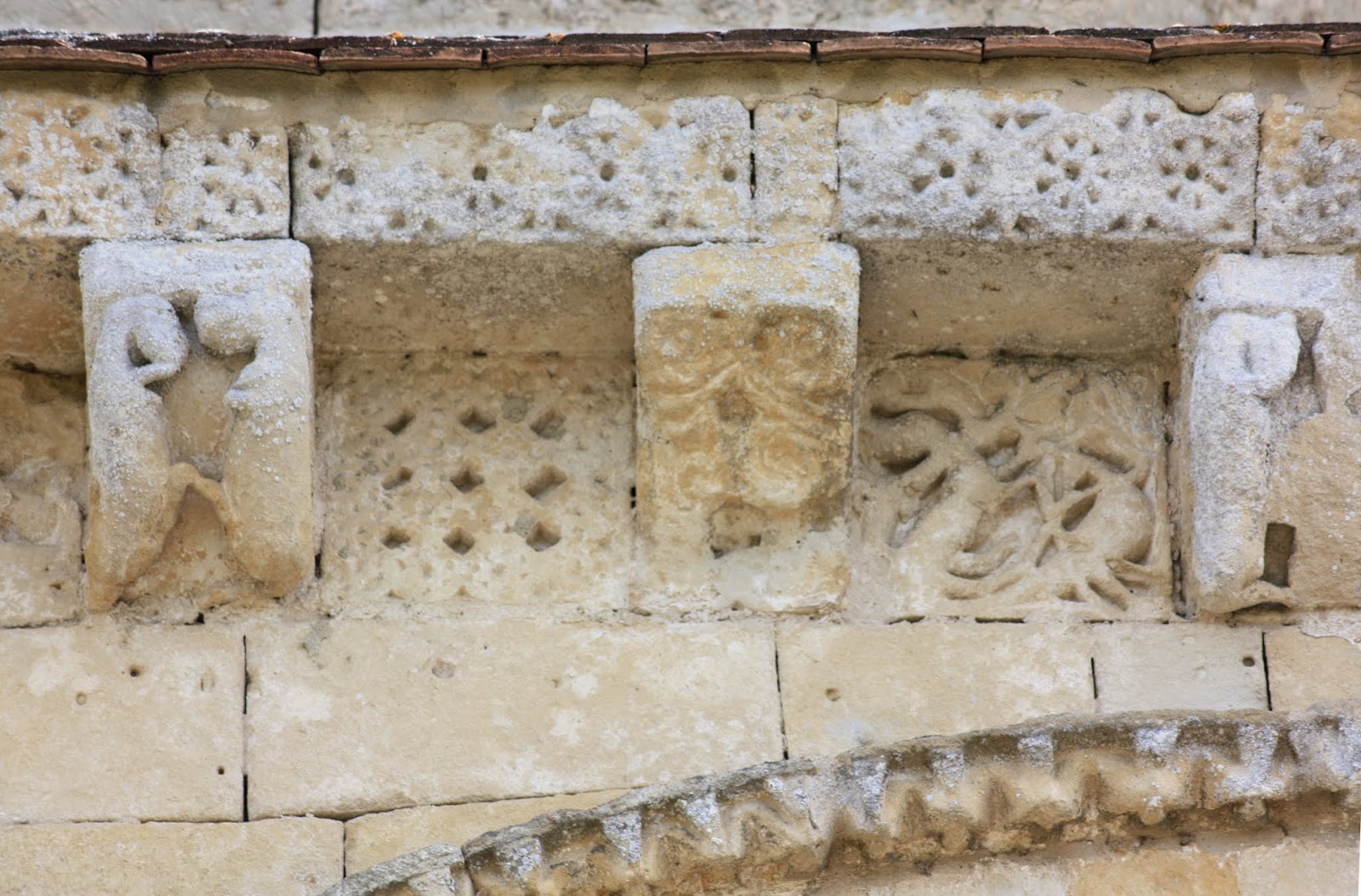 Atlas roman SaintMartindeSescas Eglise SaintMartin (33)