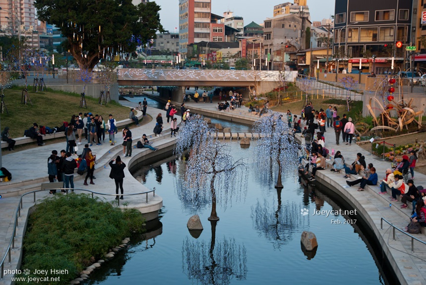 台中 柳川水岸 情人節