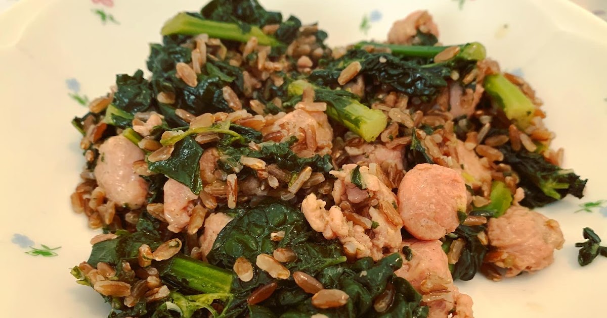 Riso con cavolo nero e salsiccia di pollo
