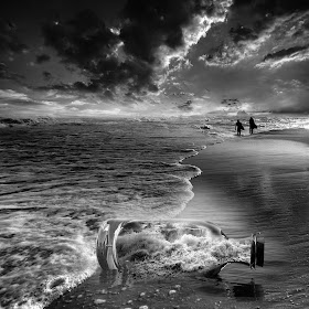 16-Vassilis-Tangoulis-Distorted-Dreams-in-Black-and-White-Photographs-www-designstack-co