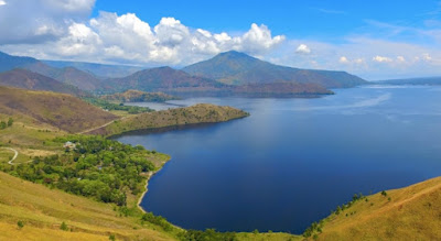 4 Rekomendasi Tempat Wisata di Sumatera Utara 4 Rekomendasi Tempat Wisata di Sumatera Utara