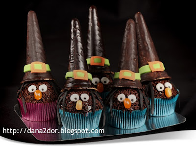 Cupcakes de Halloween: witches, monsters, ghosts, bugs