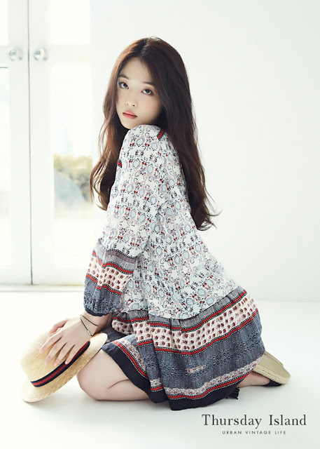 Steal Her Look: Sulli's Pattern Summer Blouse
