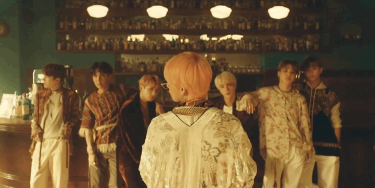 Airplane pt2. бтс airplane pt 2 чимин. тэхен airplane pt 2. 2 клип. бтс аэроплан 2.