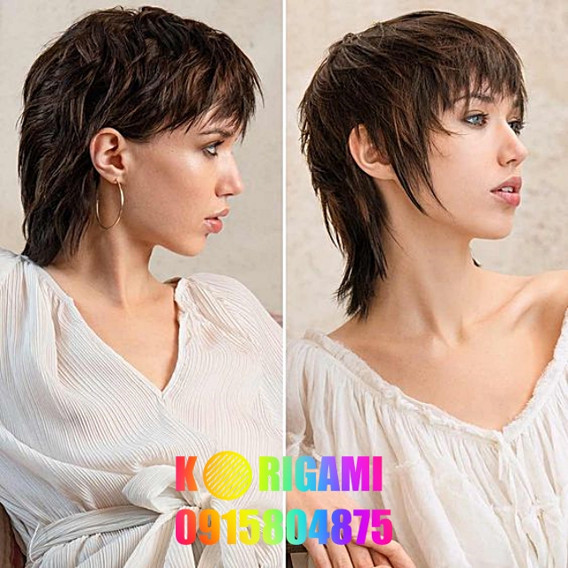 MULLET NỮ: Nếu bạn đang tìm kiếm một kiểu tóc sáng tạo và đầy cá tính thì kiểu tóc Mullet nữ là một sự lựa chọn tuyệt vời cho bạn. Hình ảnh liên quan đến kiểu tóc này sẽ giúp bạn tìm hiểu được cách tạo nên một phong cách cá tính và nổi bật.