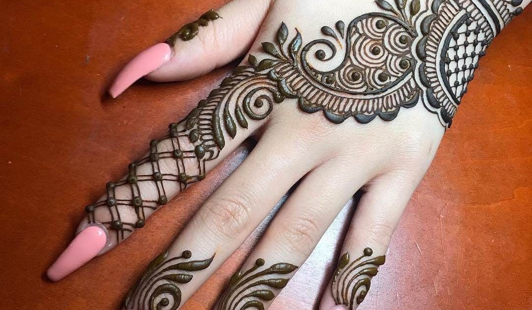 Back Hand Floral Mehndi Design | design, mehndi, back | Simple Mehndi  Designs for Back Hand | By K4 Henna | Facebook